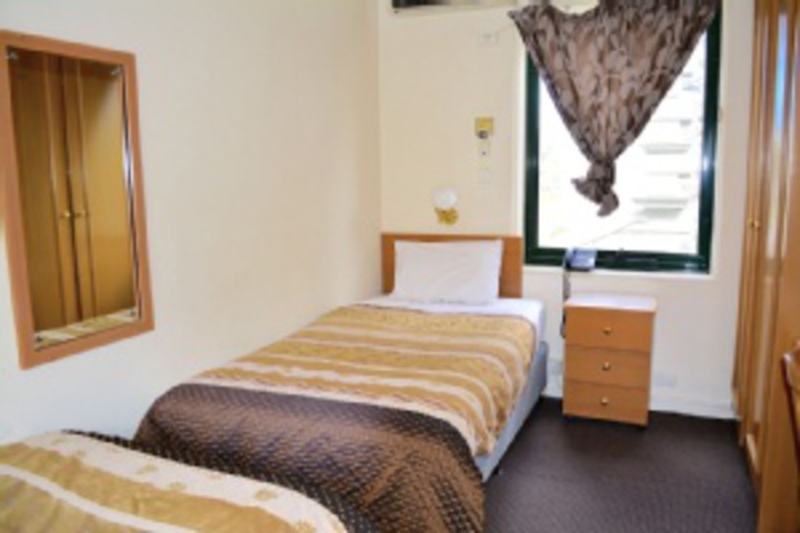 Room 488 of 768