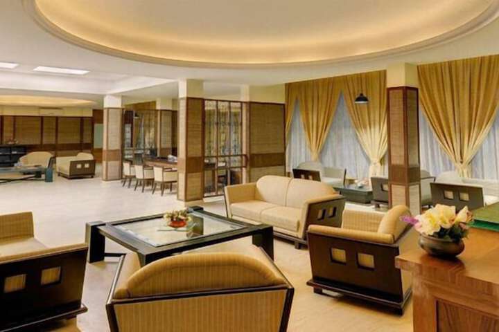 Hotel Interior 4 of 32