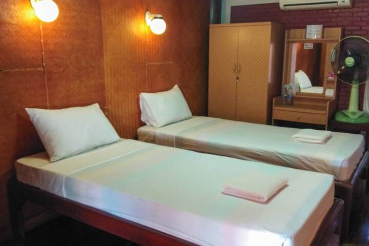 Room 14 of 47