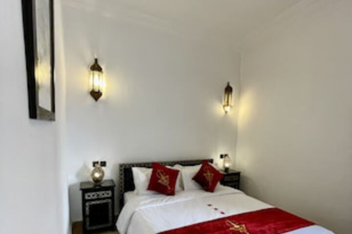 Room 76 of 435