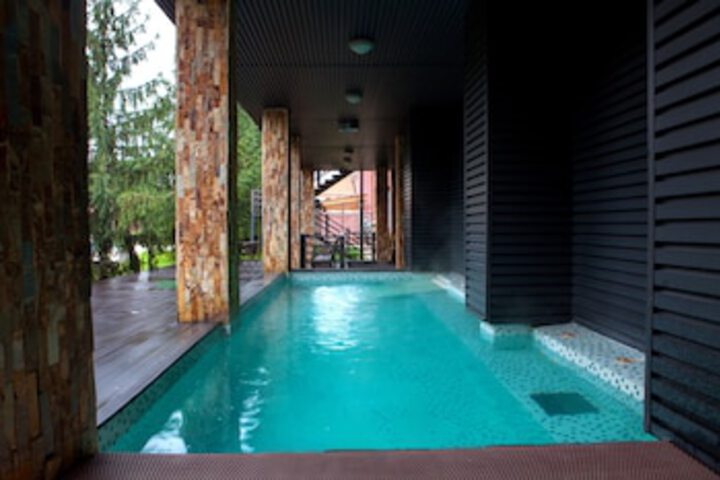 Pool 1 of 5