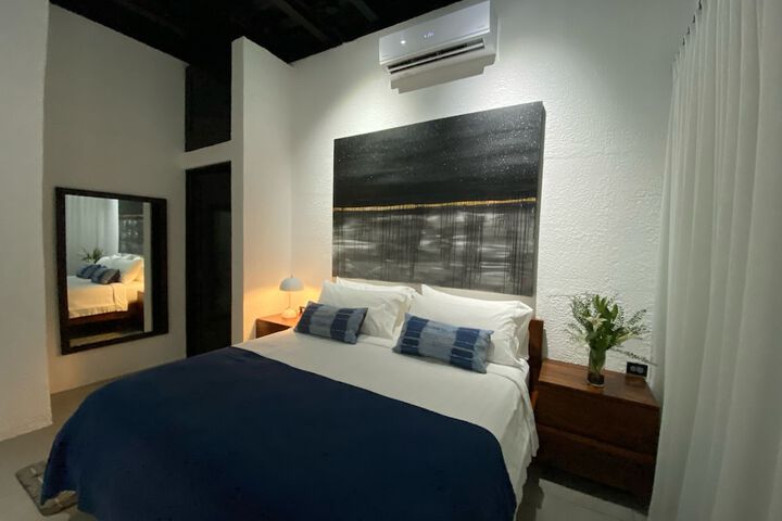 Room 3 of 30