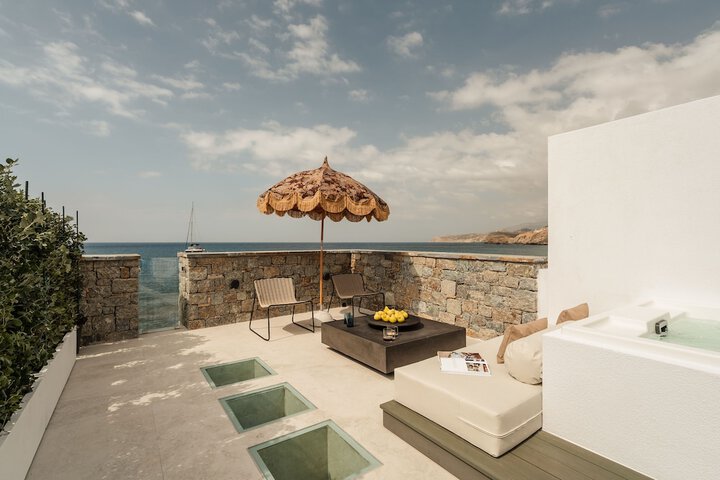 Terrace/Patio 37 of 79