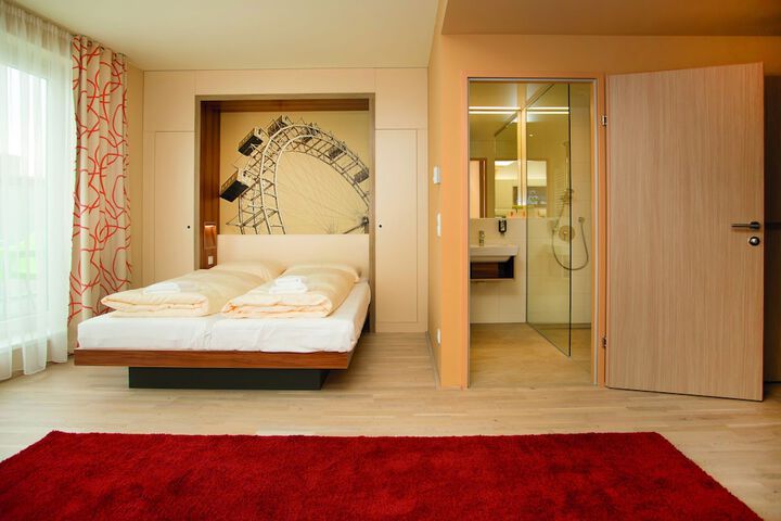 Room 9 of 56