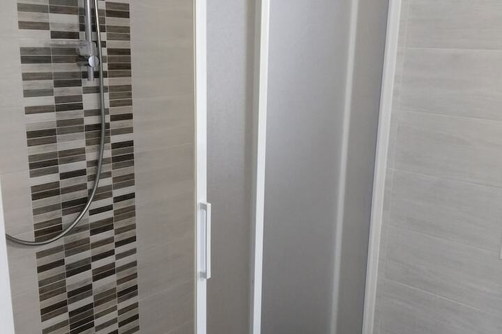 Room 33 of 57