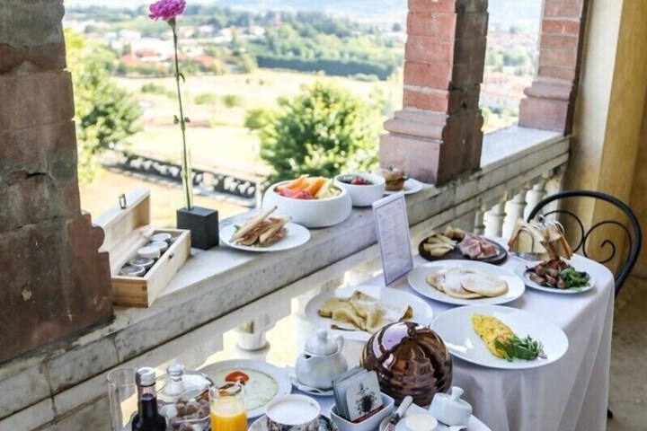 Breakfast/Coffee Service 43 of 58