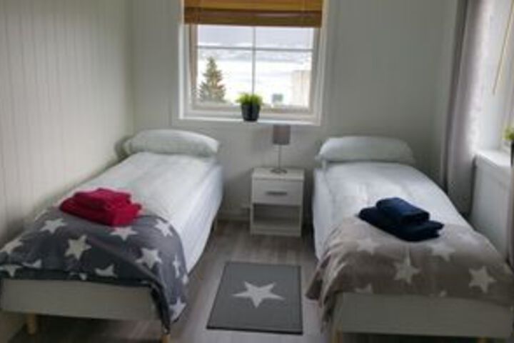 Room 27 of 46