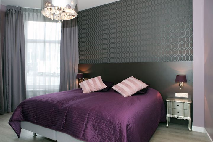 Room 3 of 27