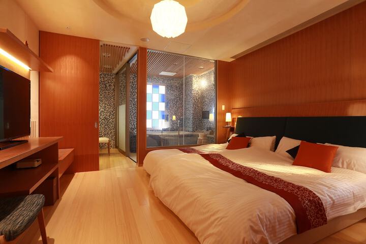 Room 22 of 176