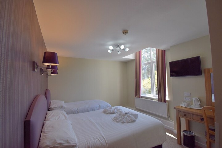 Room 14 of 92