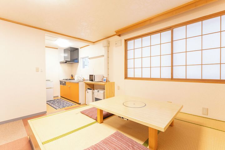 Room 32 of 62