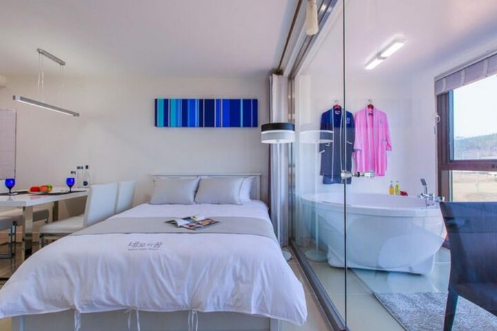 Room 41 of 116