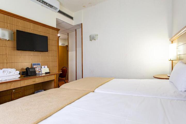 Suite Room