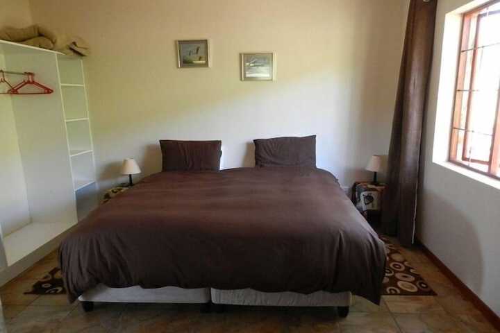 Room 3 of 53