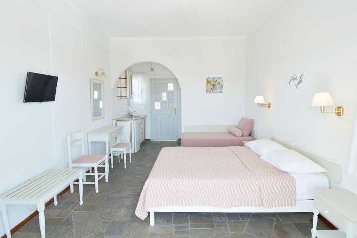 Room 16 of 39
