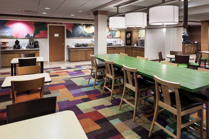 Breakfast/Coffee Service 49 of 60