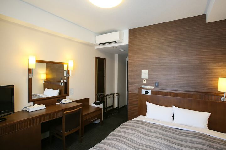Room 21 of 75