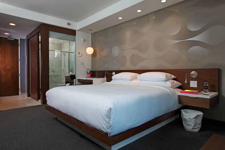 Room 11 of 47