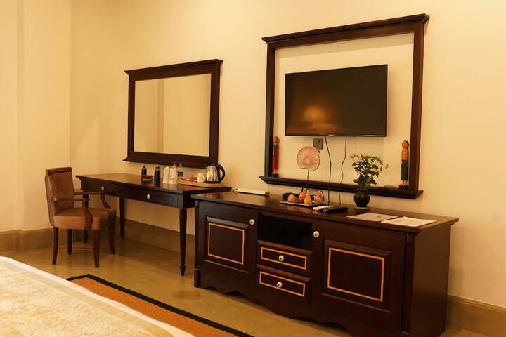 Room 12 of 31