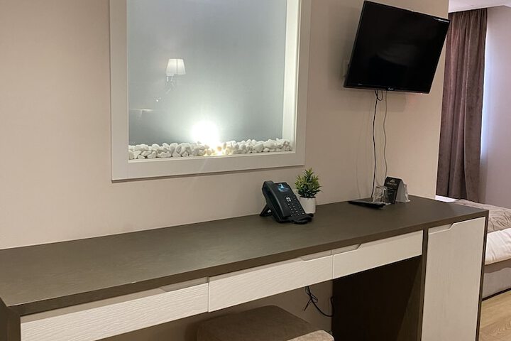 Room 40 of 113