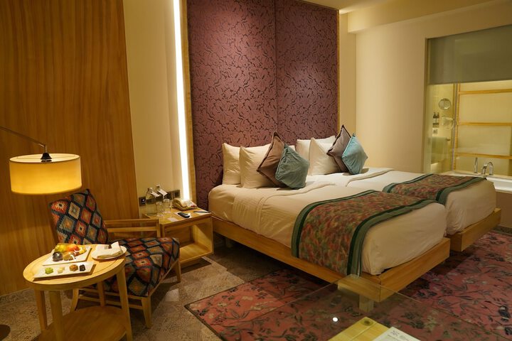 Room 7 of 49