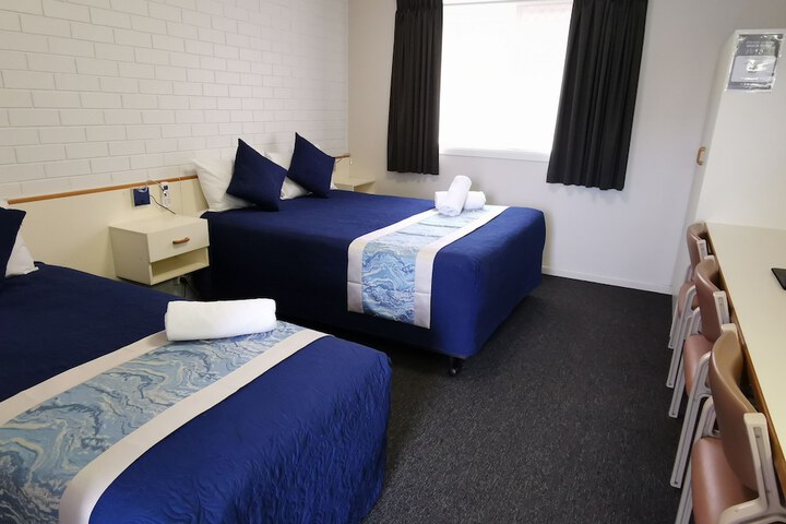 Room 11 of 79