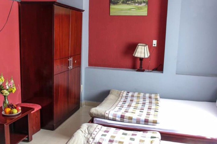 Room 15 of 21