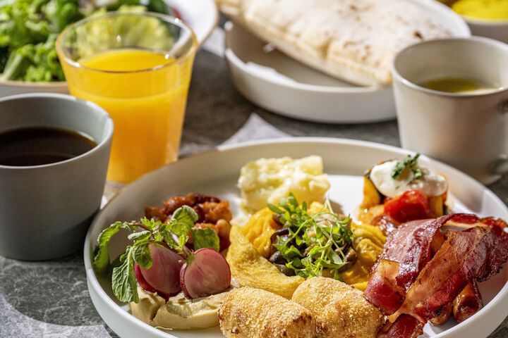 Breakfast meal