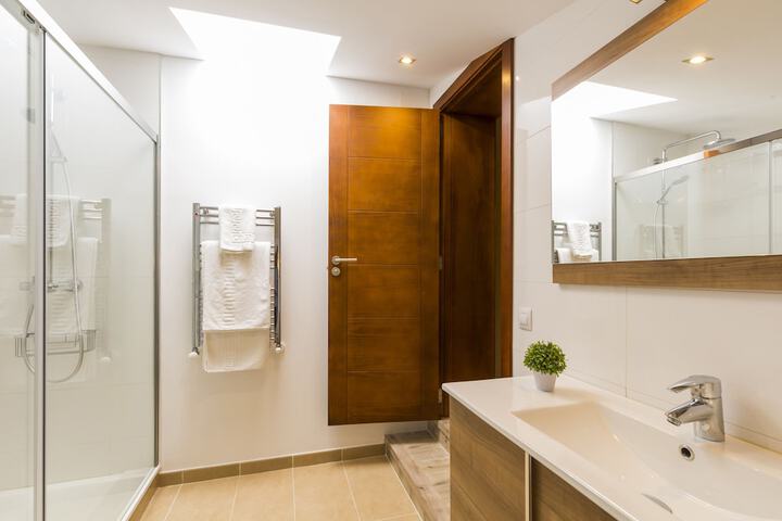 Bath Interior