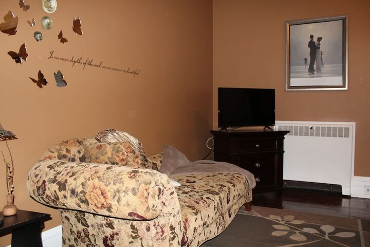 Room 16 of 65