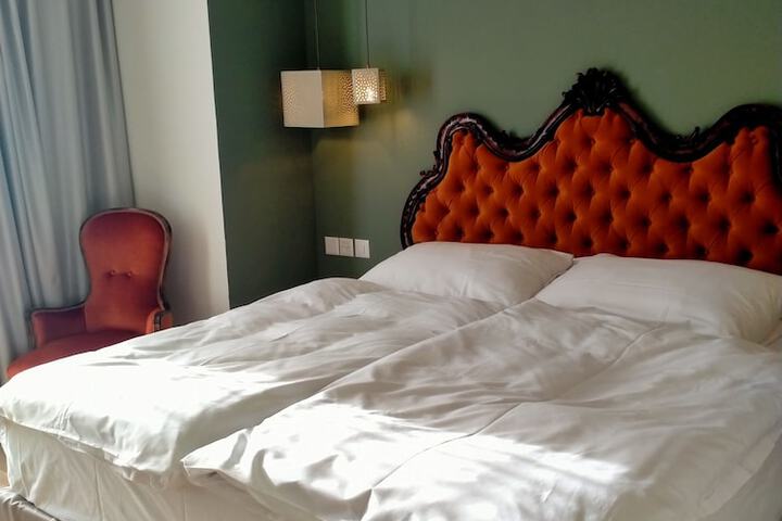 Room 17 of 56
