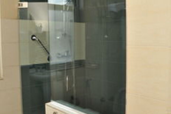 Room 4 of 29