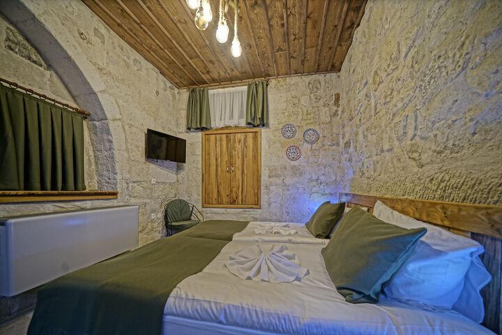 Room 45 of 90