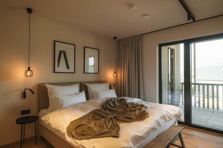 Room 14 of 67
