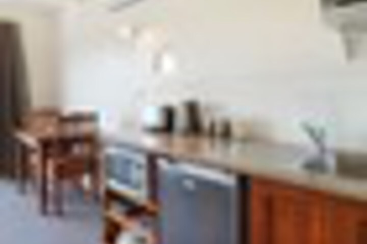 Room 44 of 111