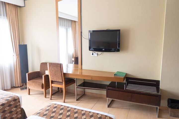 Room 3 of 31