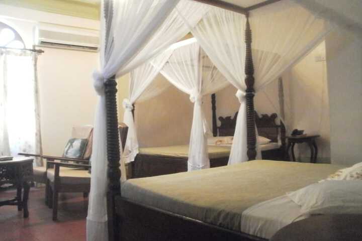 Room 21 of 57