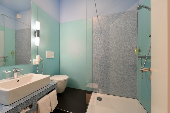 Clean Restrooms