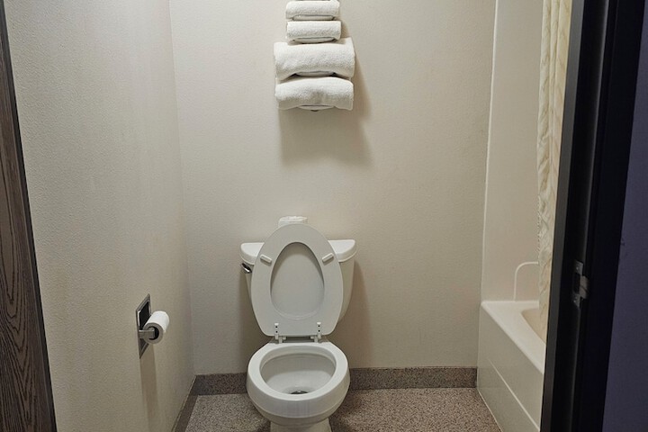 Clean Restrooms