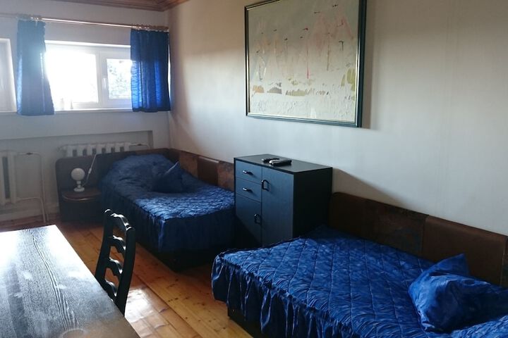 Room 2 of 45