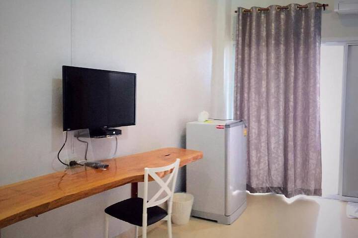 Room 17 of 42