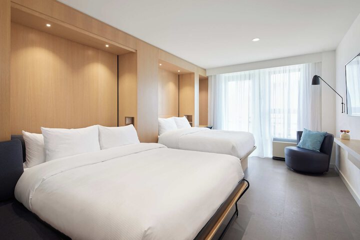 Room 3 of 56