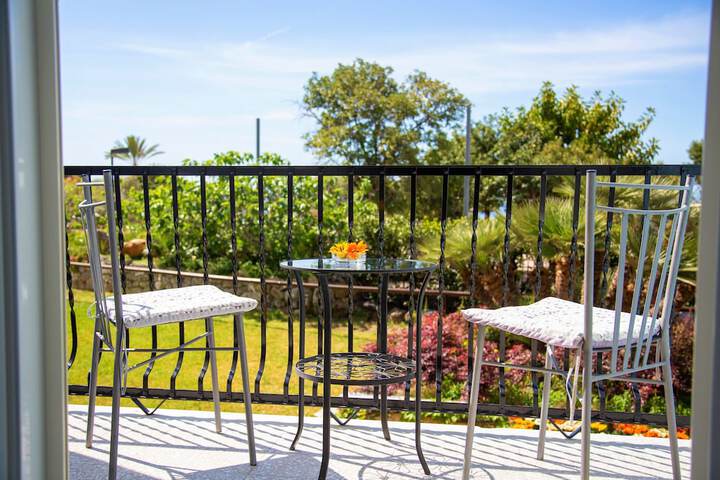 Terrace/Patio 19 of 81