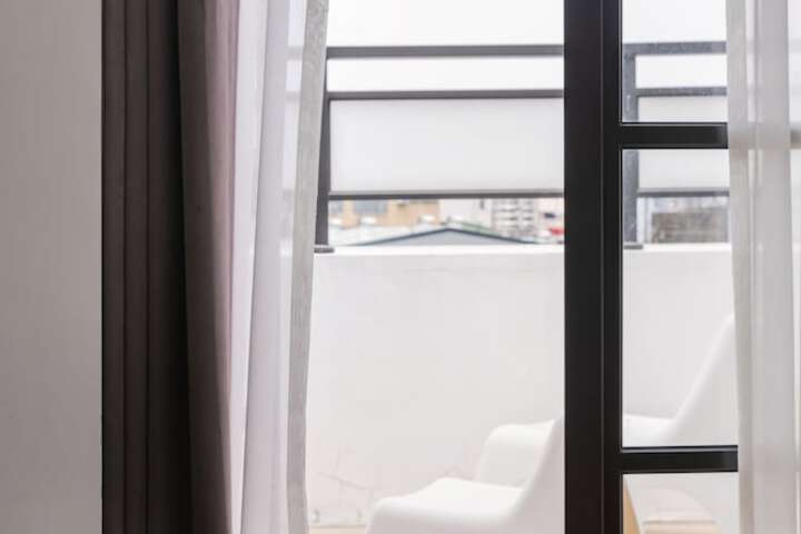 Room 104 of 151