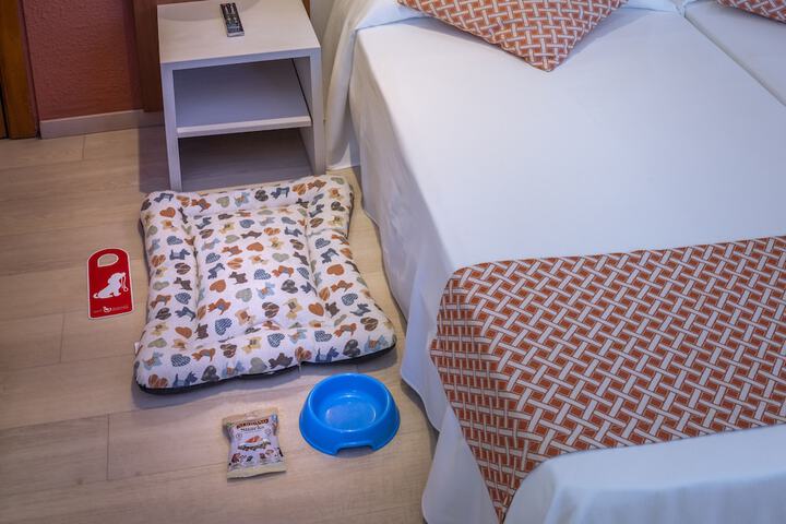 Room 37 of 119