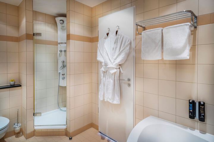 Clean Restrooms