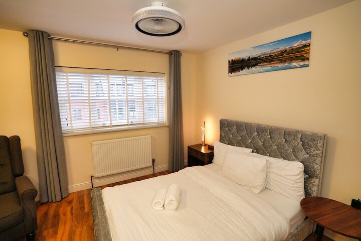 Room 28 of 121