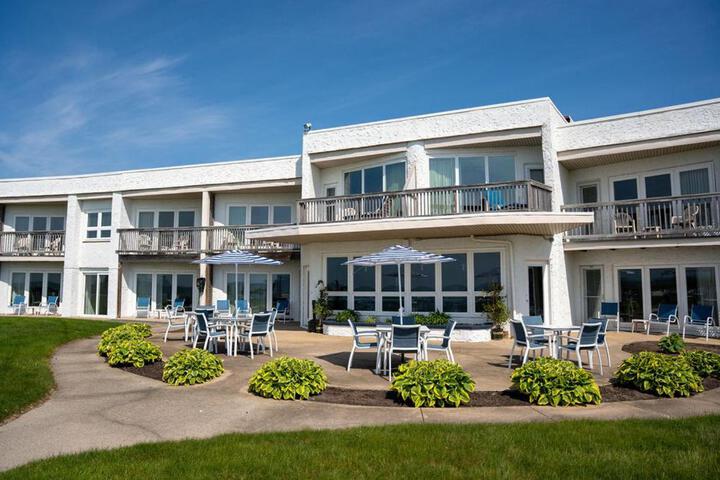 Image of Surf & Sand Beach Motel