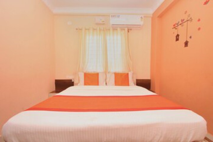 Room 18 of 21