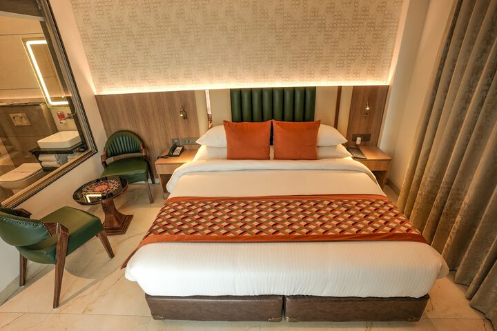 Room 21 of 62